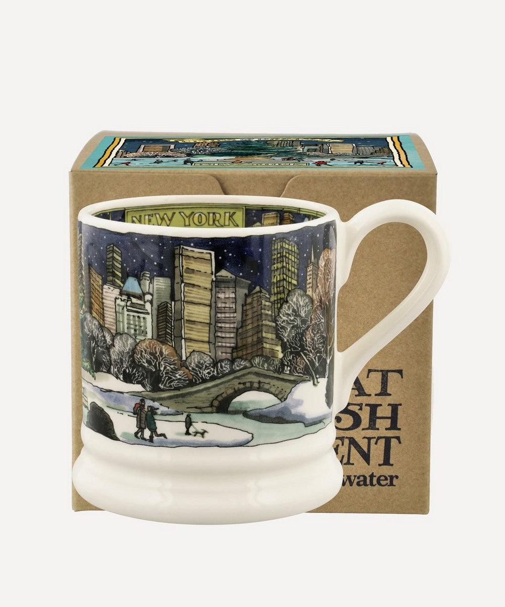 Half Pint Mug New York at Christmas