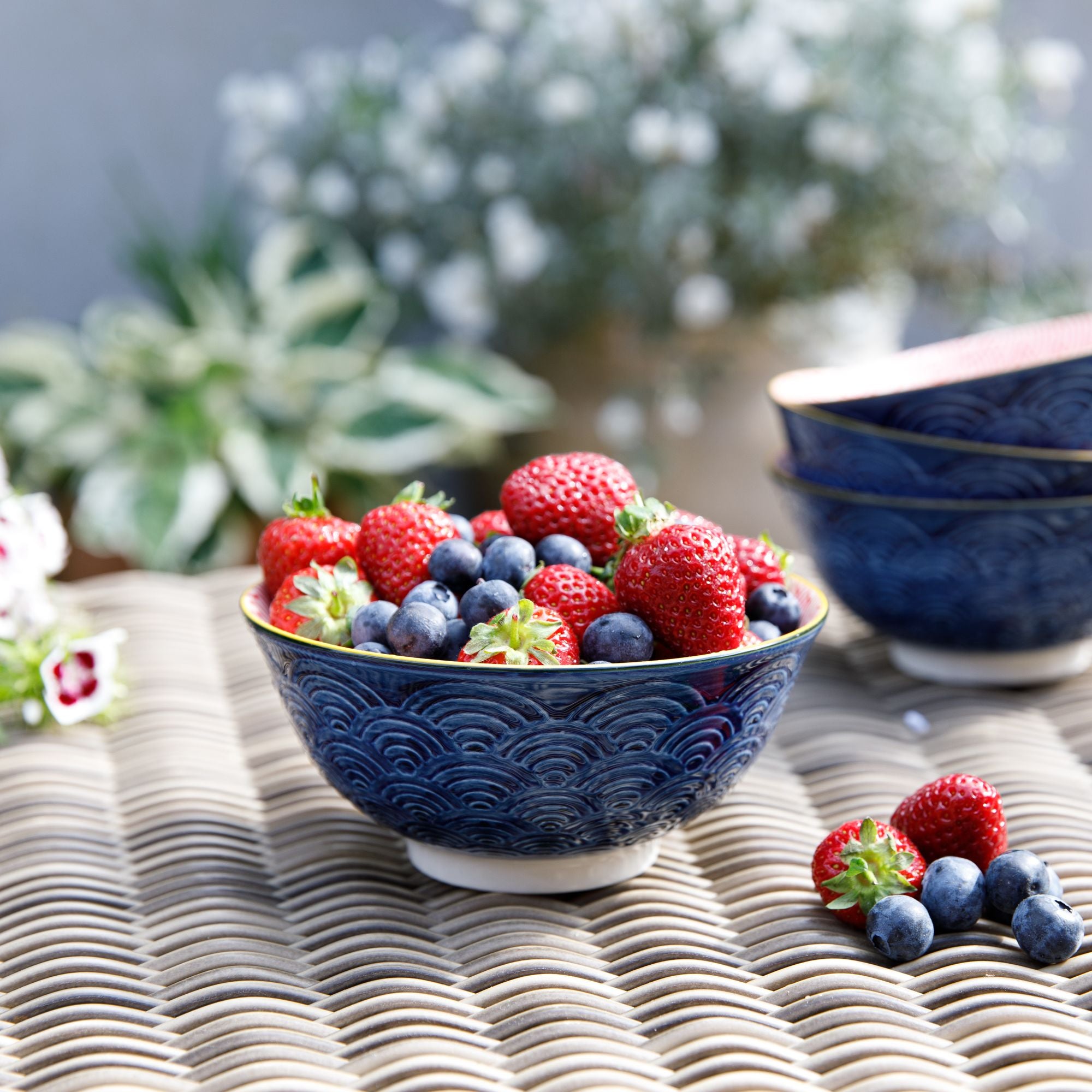 Mikasa Does It All Bowl 15.7cm - Blue Arc