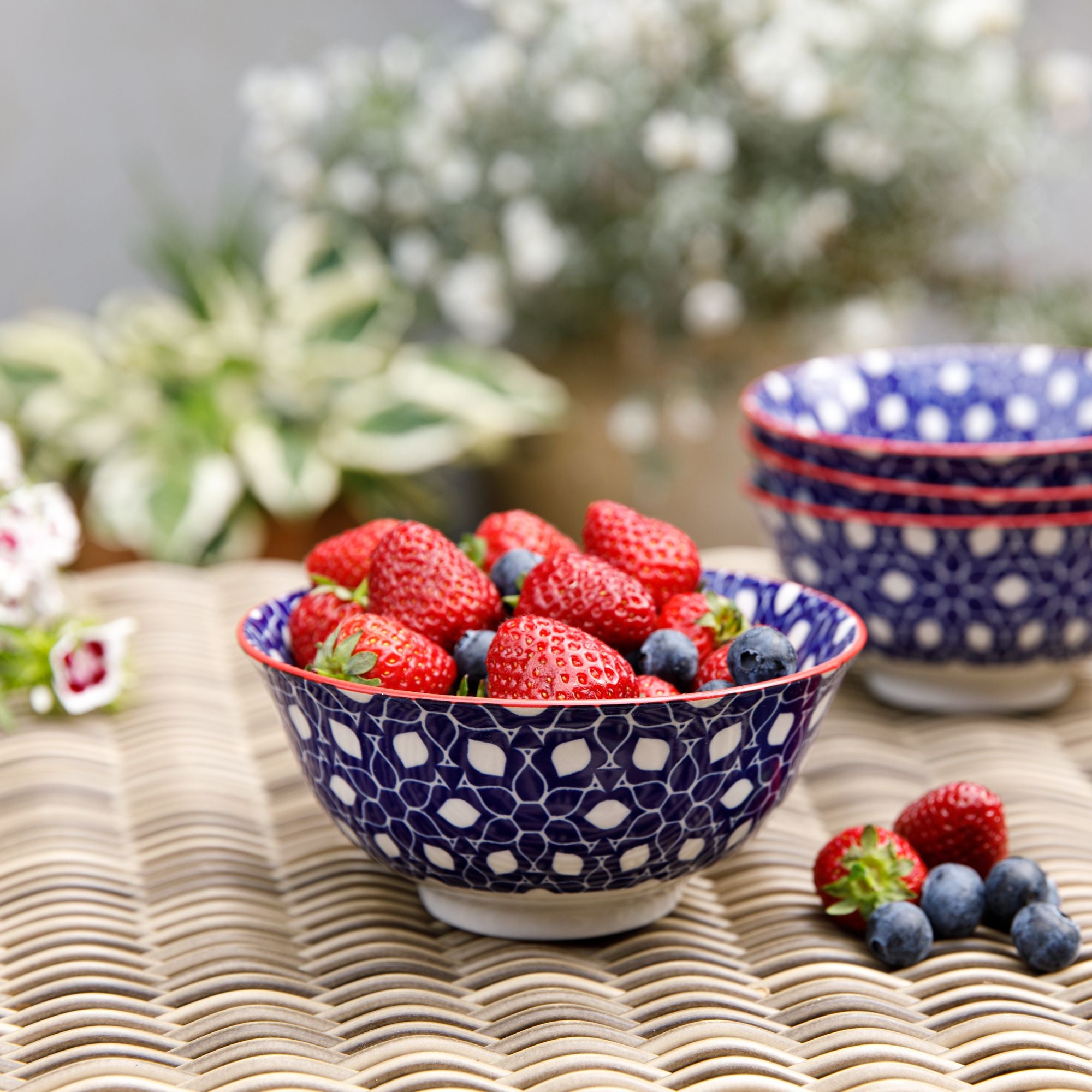 Mikasa Does It All Bowl 15.7cm - Blue Floral