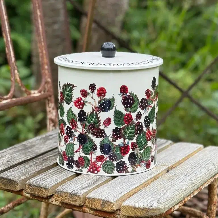 Blackberries Biscuit Barrel