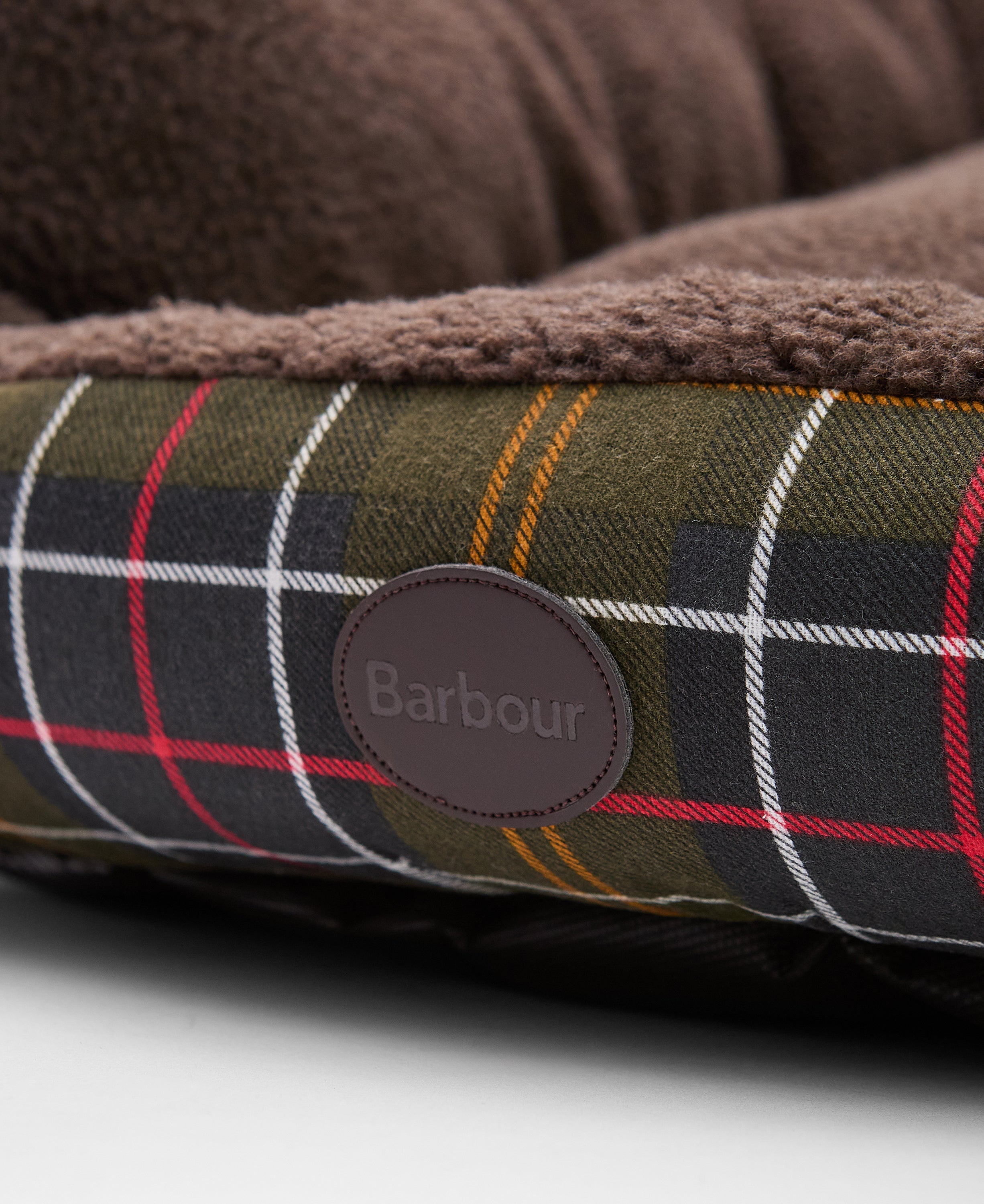 Barbour Dog Snuggle Bed -35"