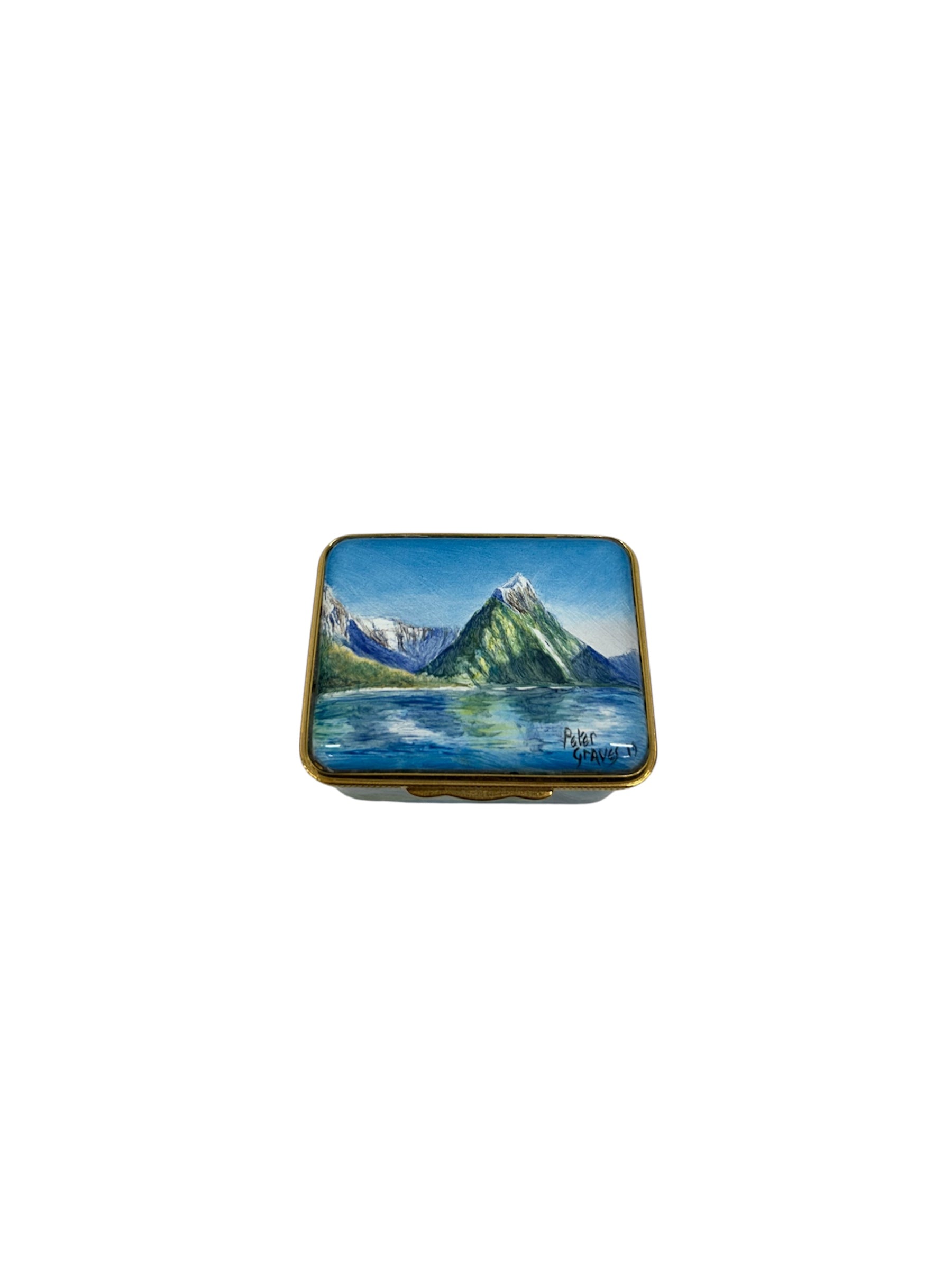 Mitre Peak Box