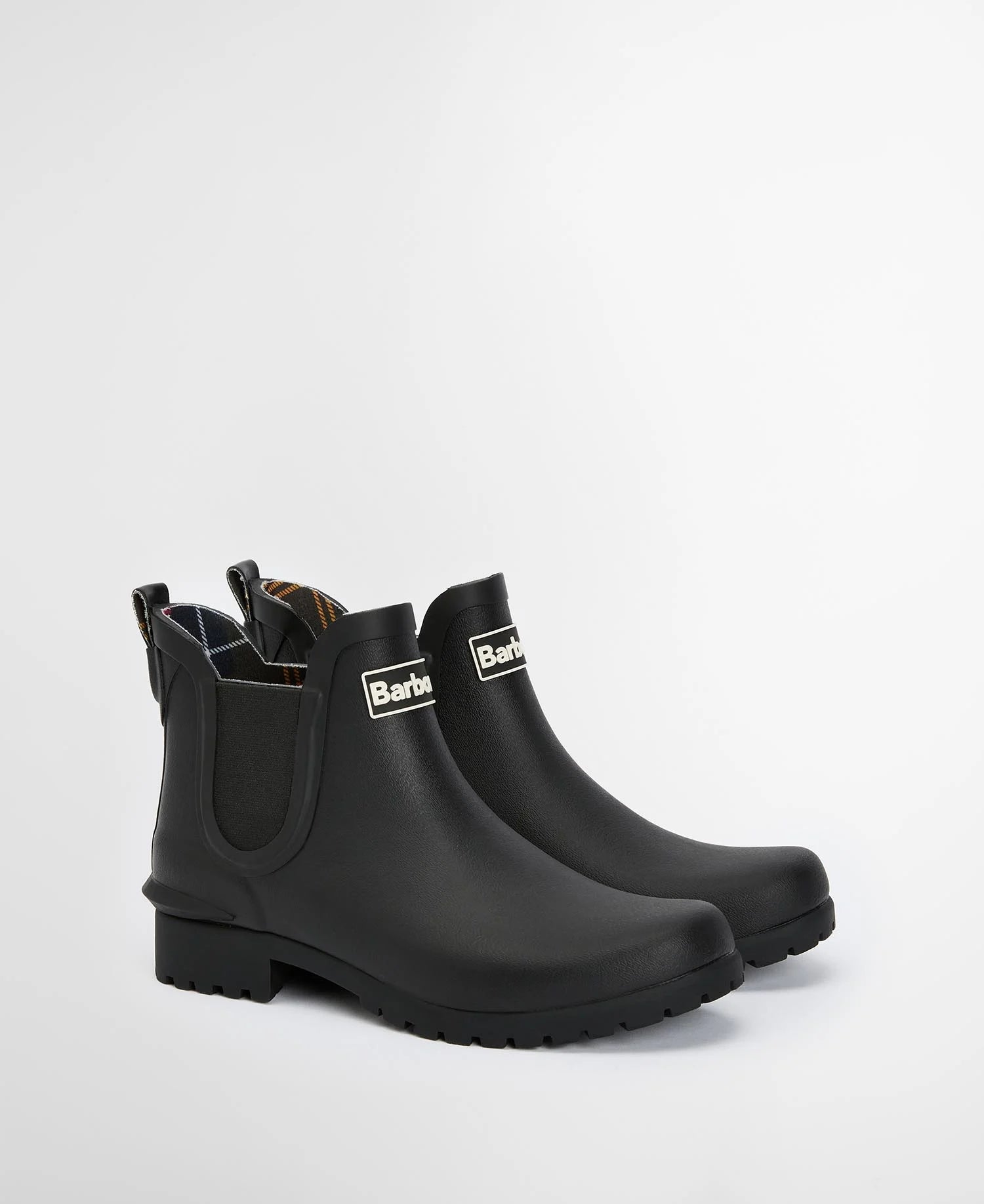 Barbour Wilton Chelsea Welly Black