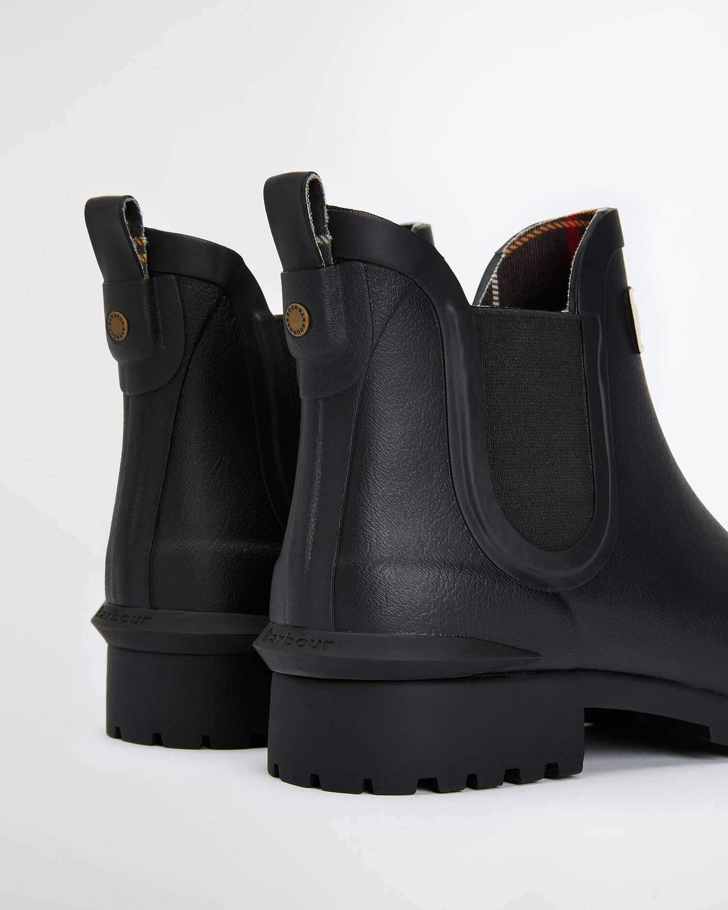 Barbour Wilton Chelsea Welly Black