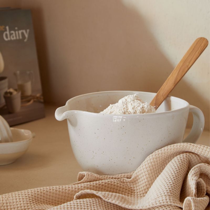 Fattoria Batter Bowl 26cm White
