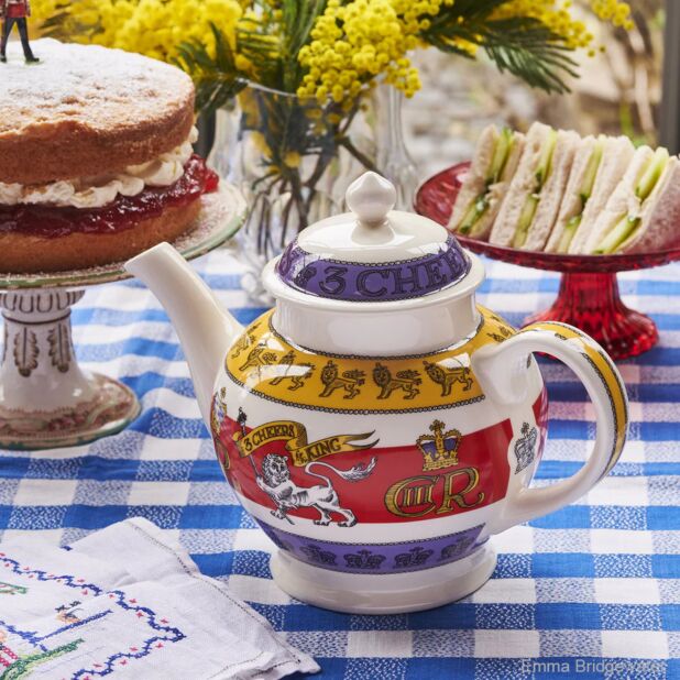 3 Cheers for King Charles III 4 Mug Teapot