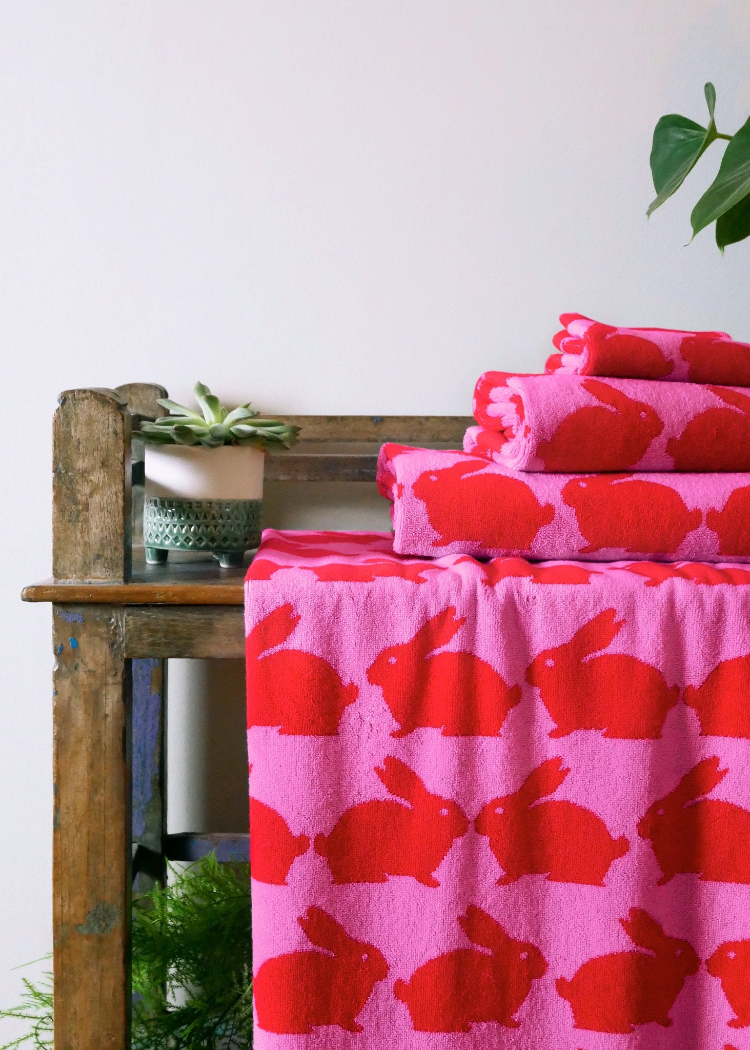 Kissing Rabbits Organic Cotton Face Cloth