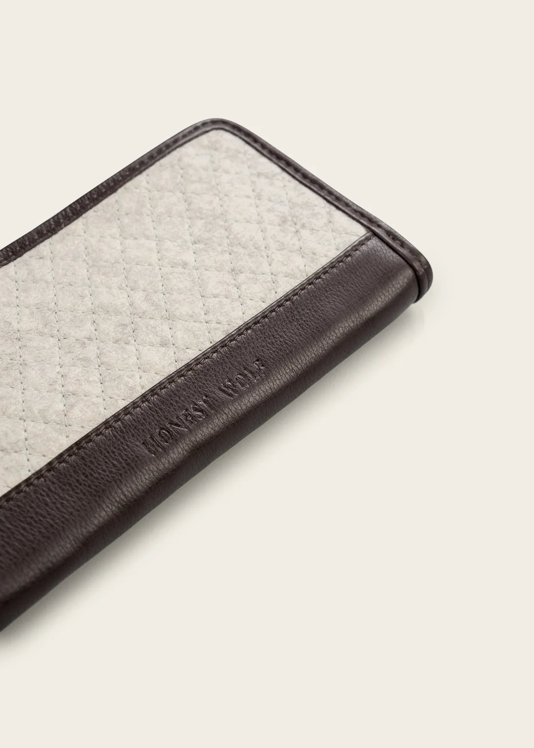 The Zip Wallet-Taupe Quilted