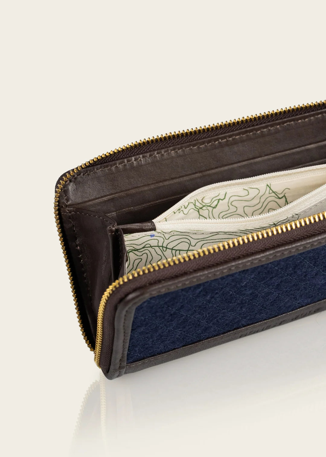 The Zip Wallet-Navy Quilted