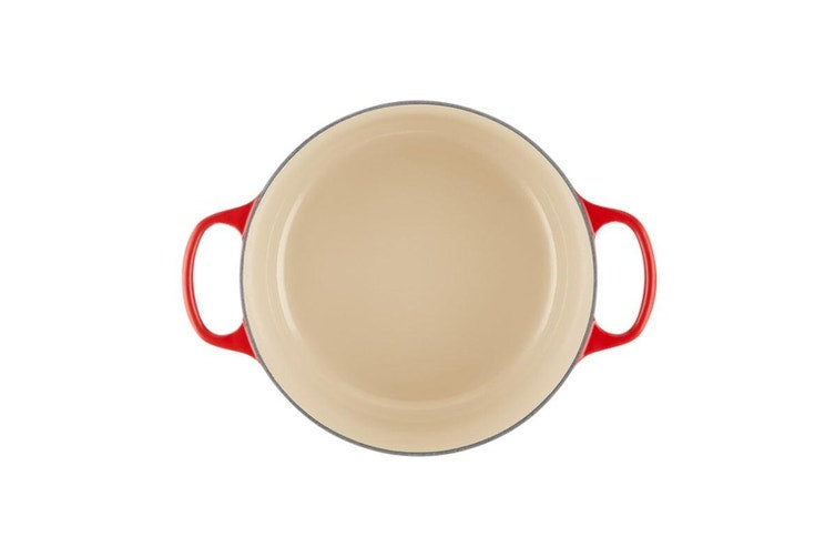 Signature Round 26cm Cerise Casserole w Star Knob