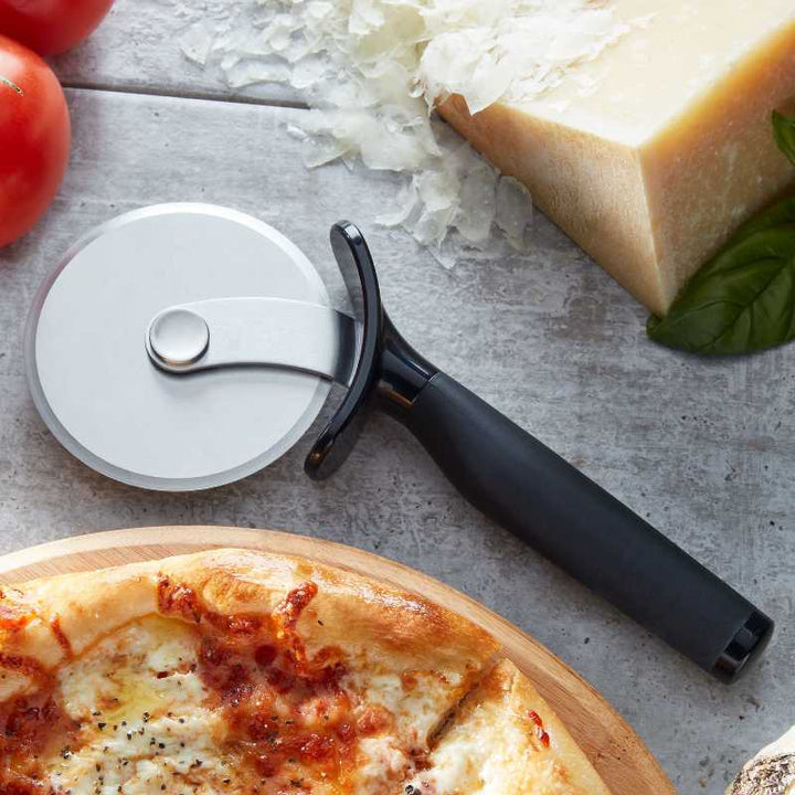Soft Touch Pizza Wheel