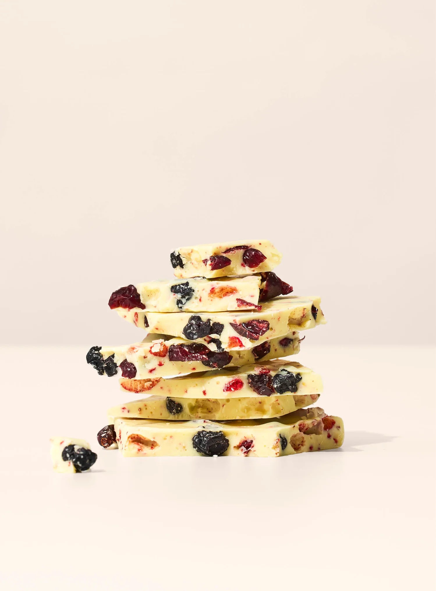 Berry Bark 140g-White Chocolate