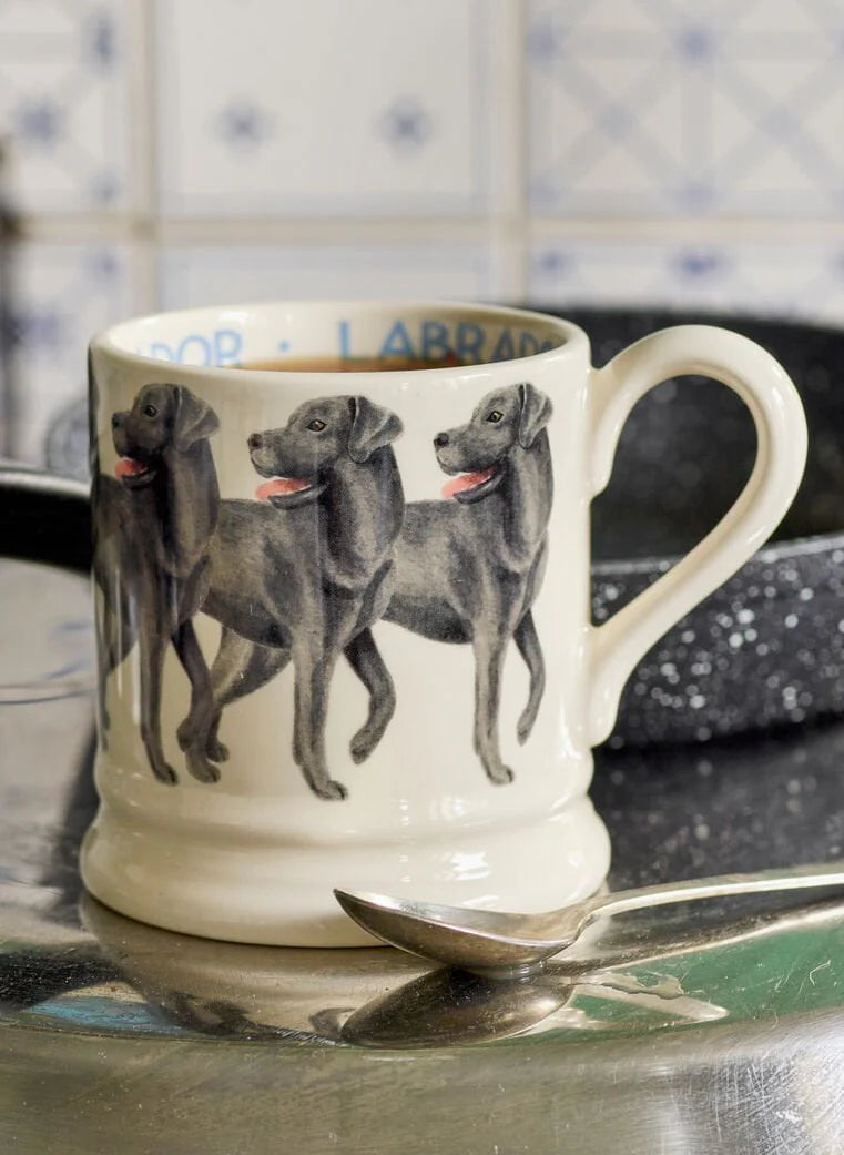 Half Pint Mug Black Labrador