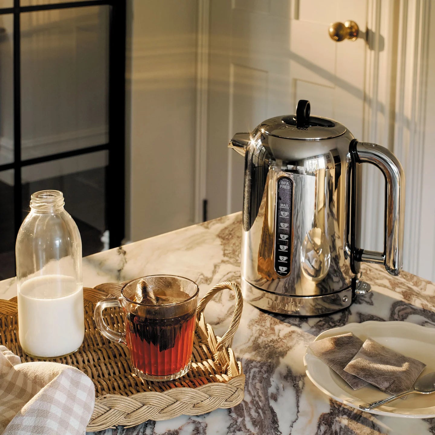Dualit Classic Jug Polished