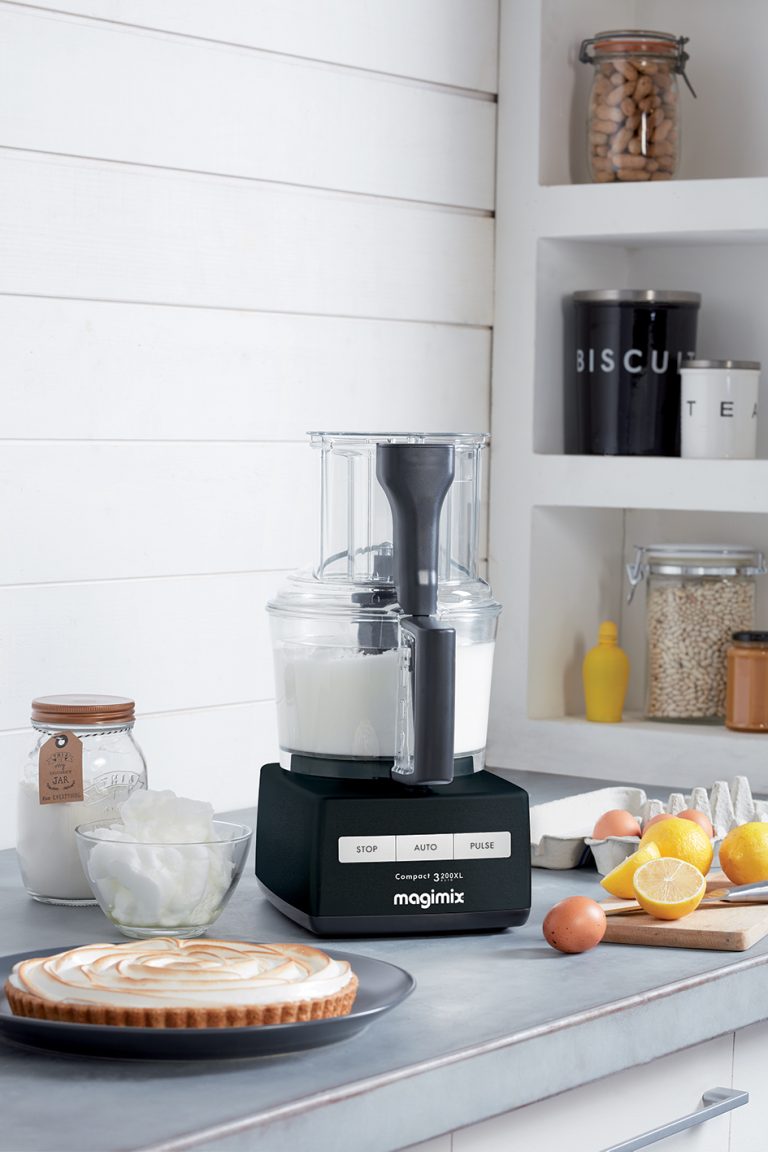 Magi Mix Compact 3200XL Black
