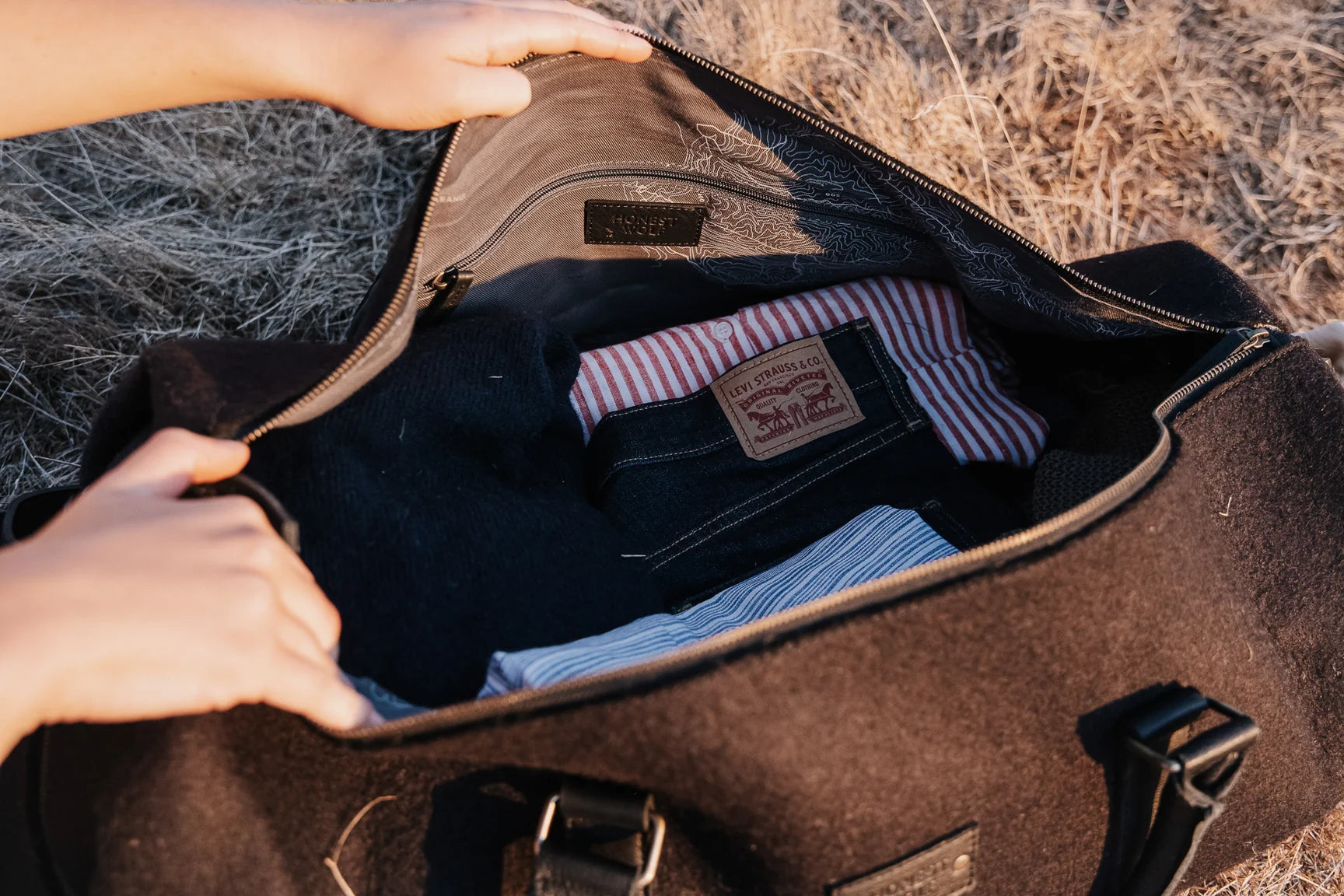 The Weekender-Midnight/Black
