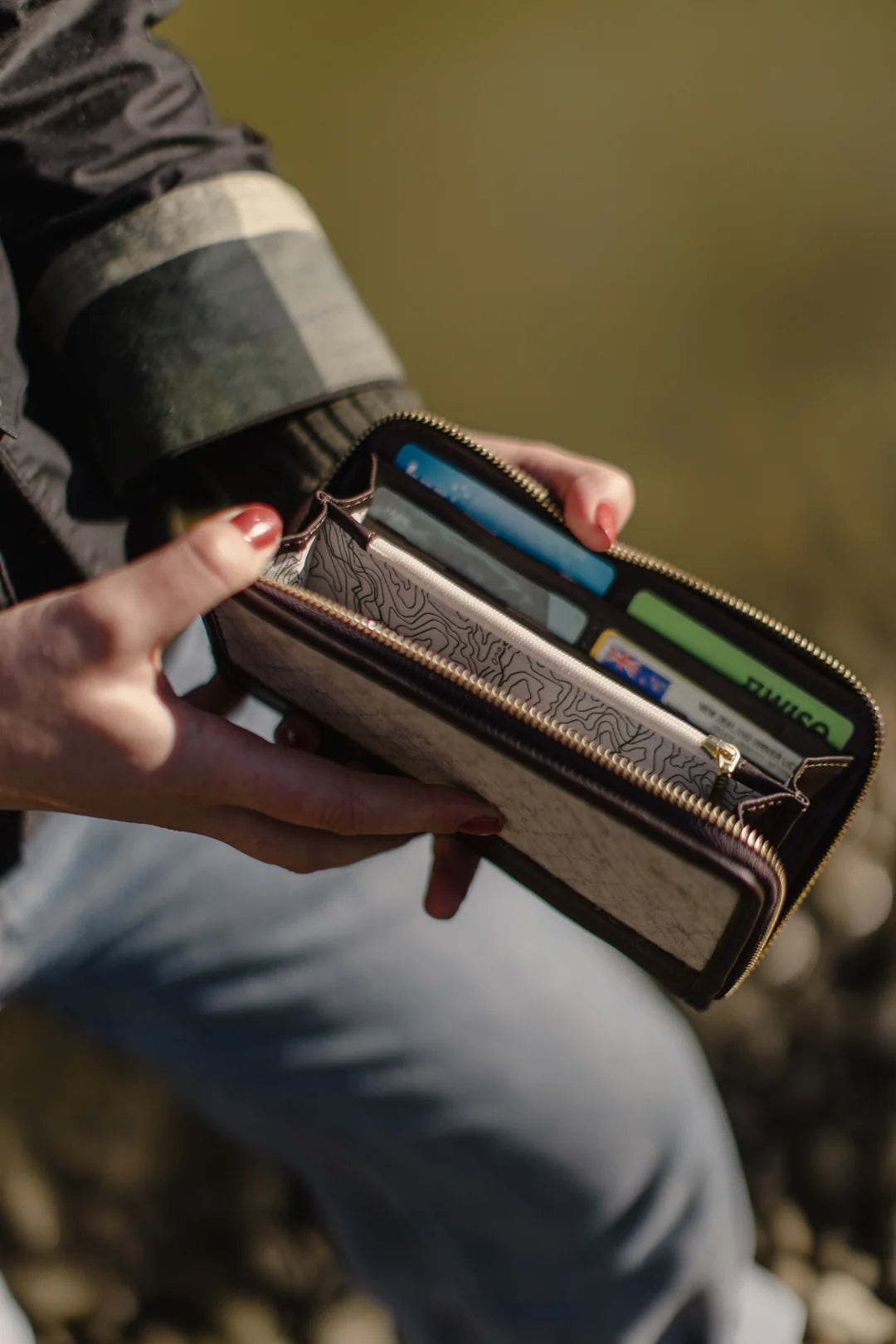 The Zip Wallet-Taupe Quilted