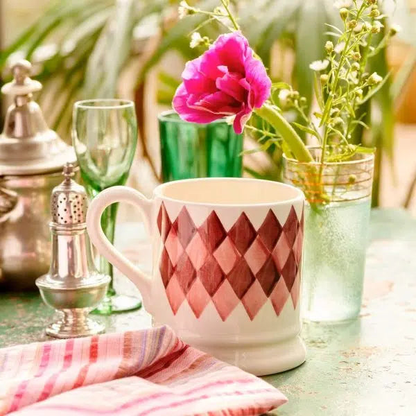 Harlequin Half Pint Mug