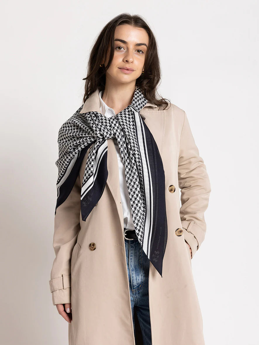 The Hunter Scarf