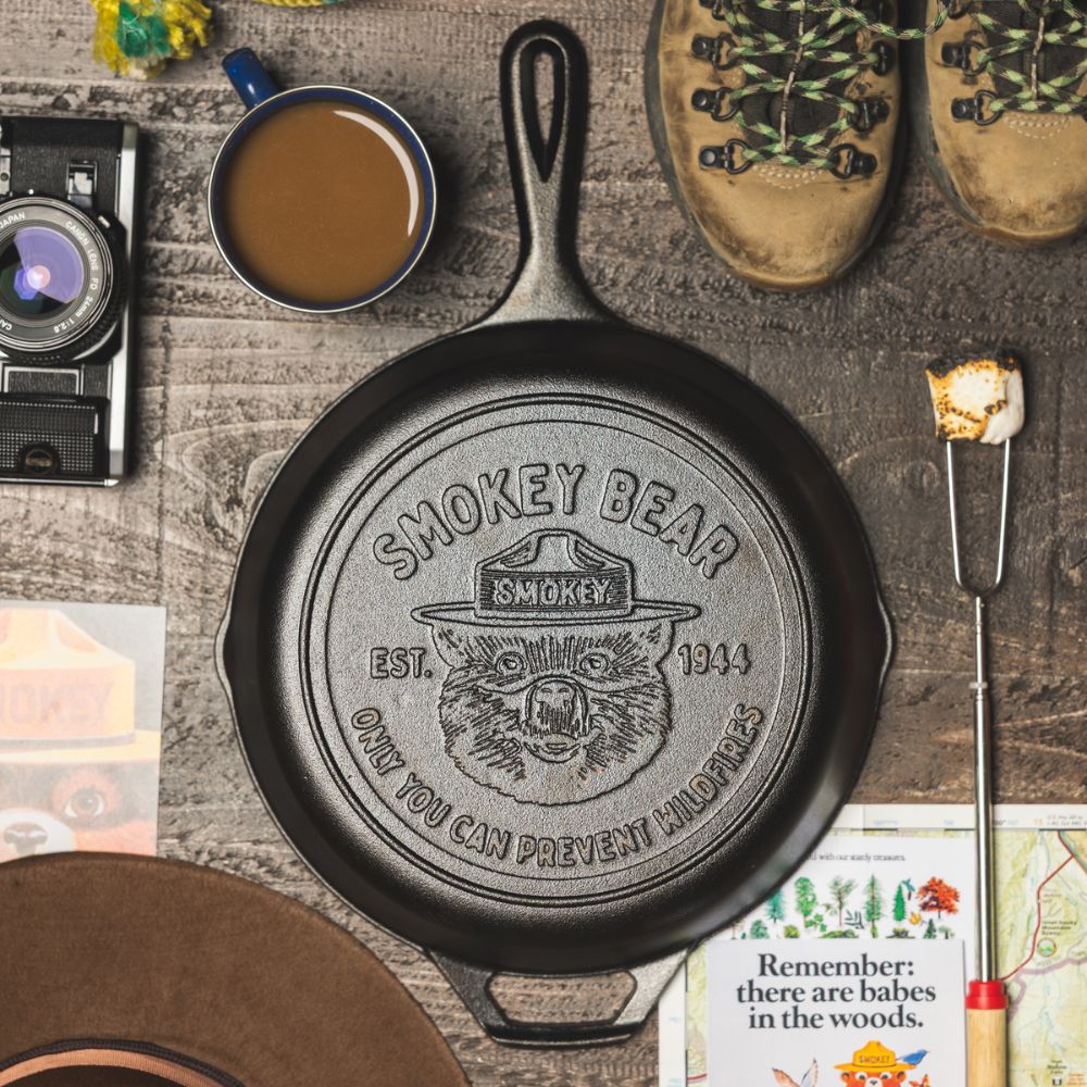 Smokey Bear Bear Skillet 26x5cm