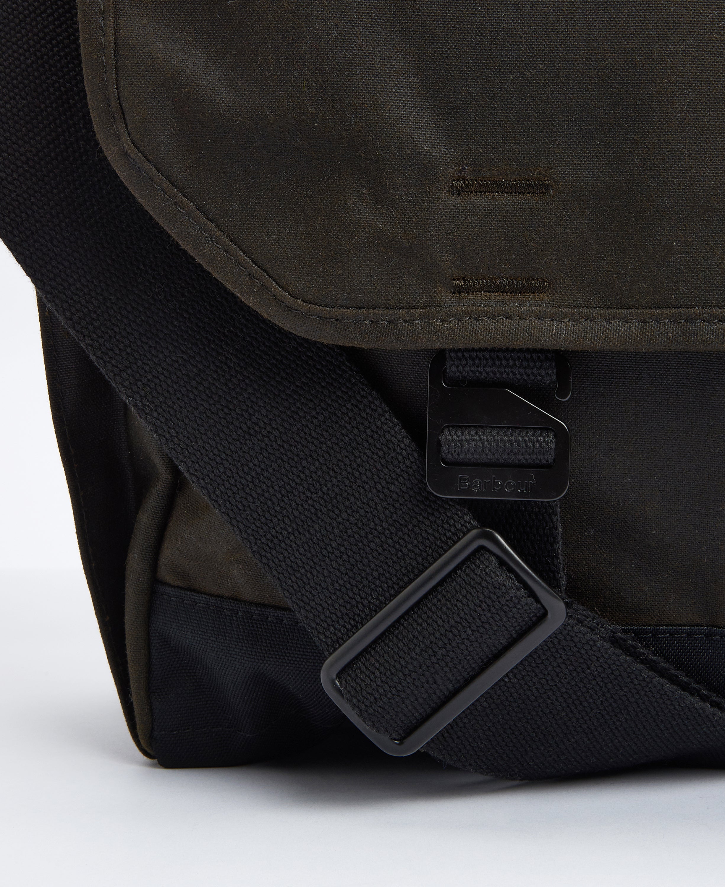 Barbour Field Wax Messenger Bag - Olive