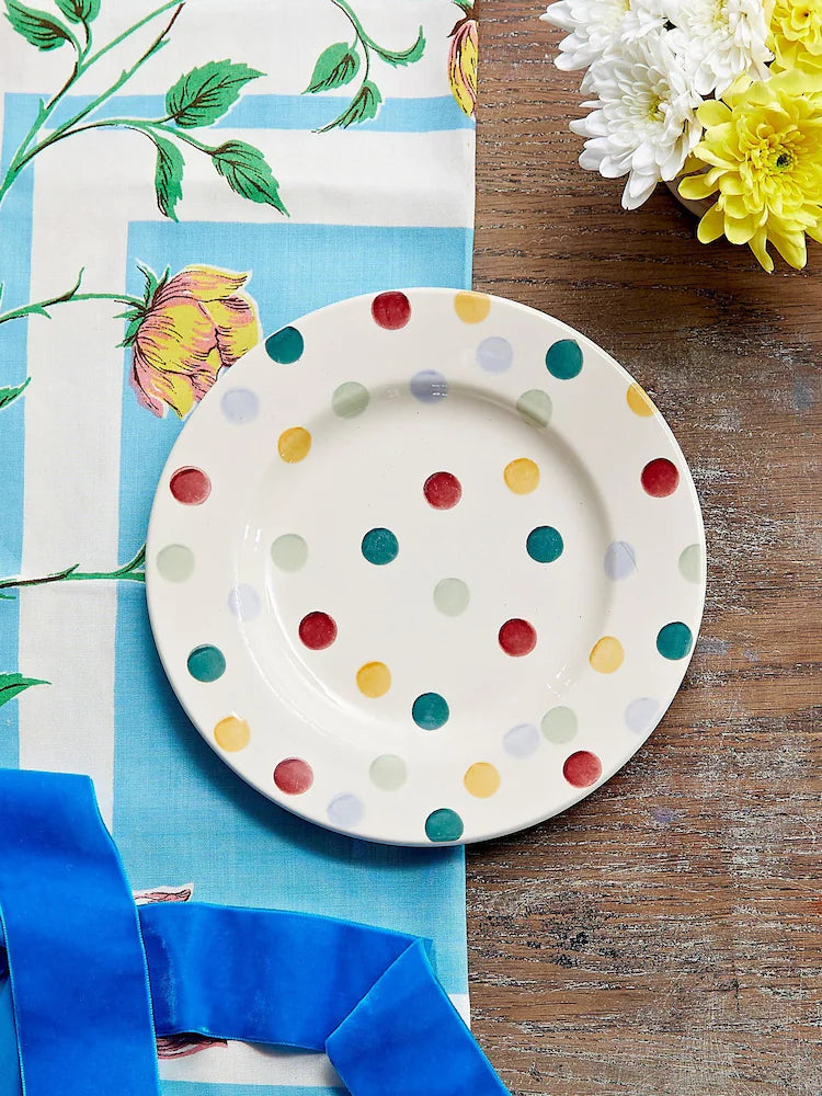 Polka Dot 8 1/2" Plate
