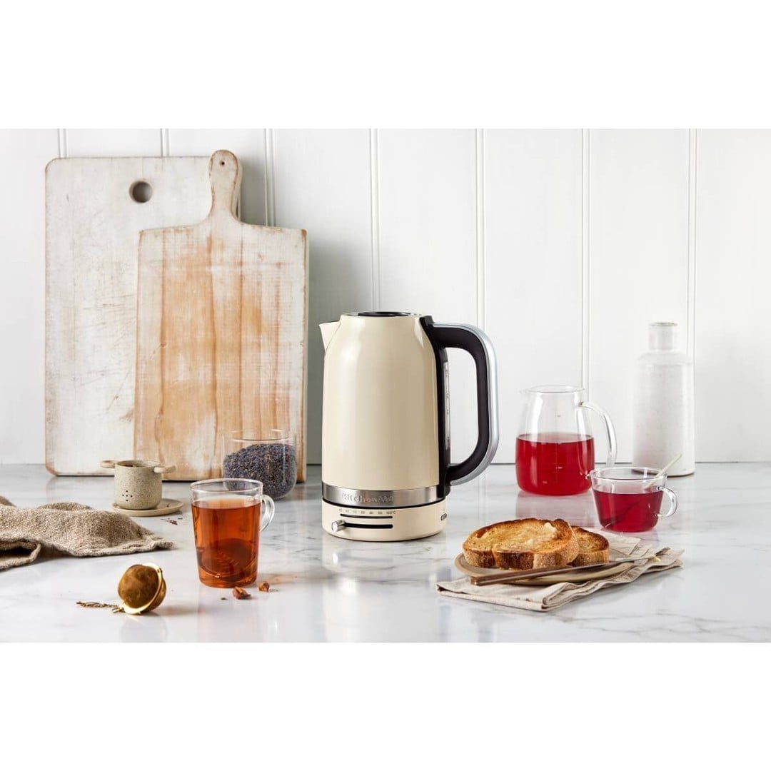Electric Kettle Almond Cream