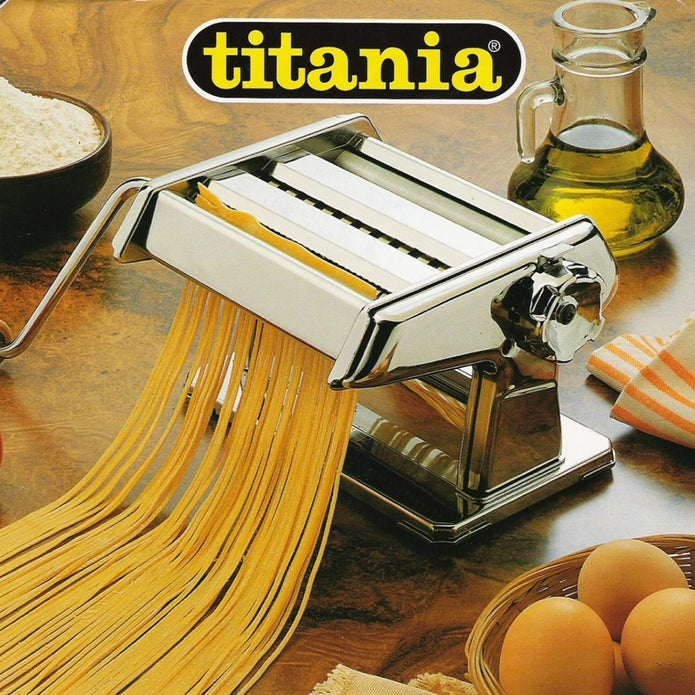 Titania Pasta Maker