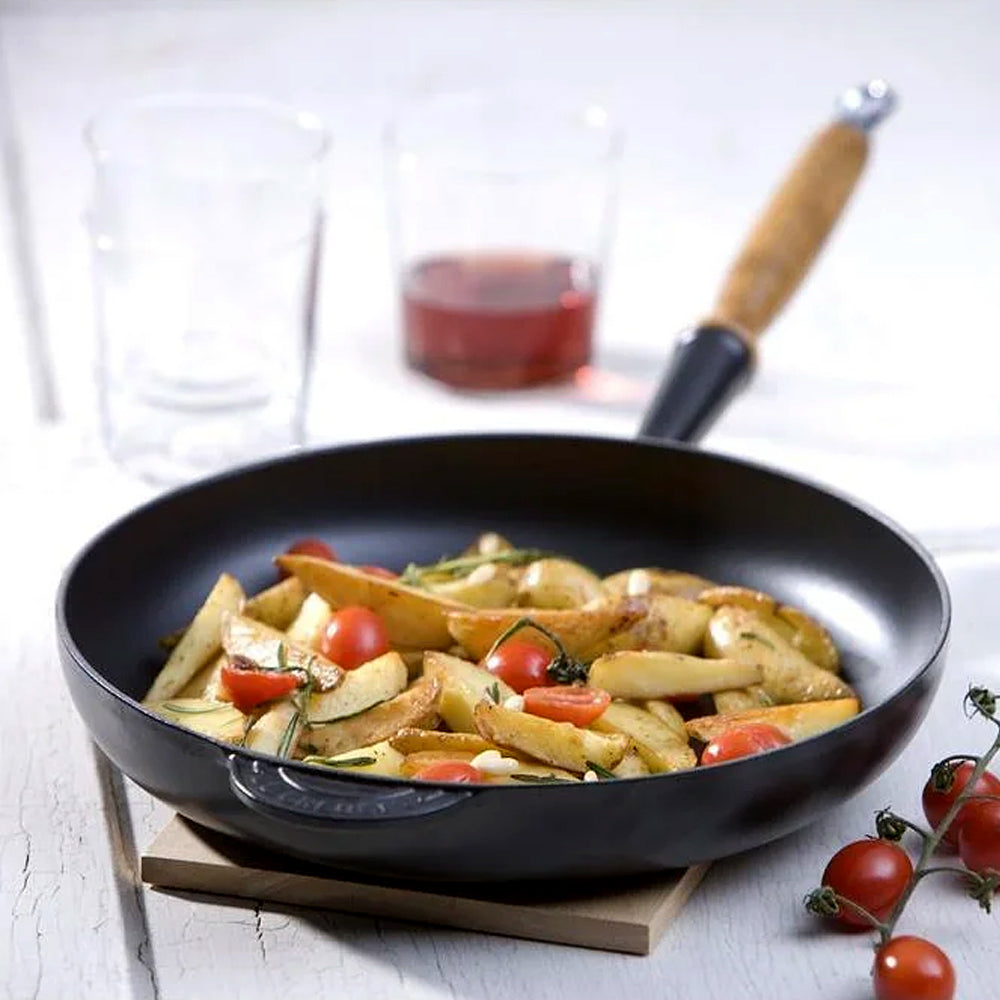 Signature Black Fry Pan 26cm