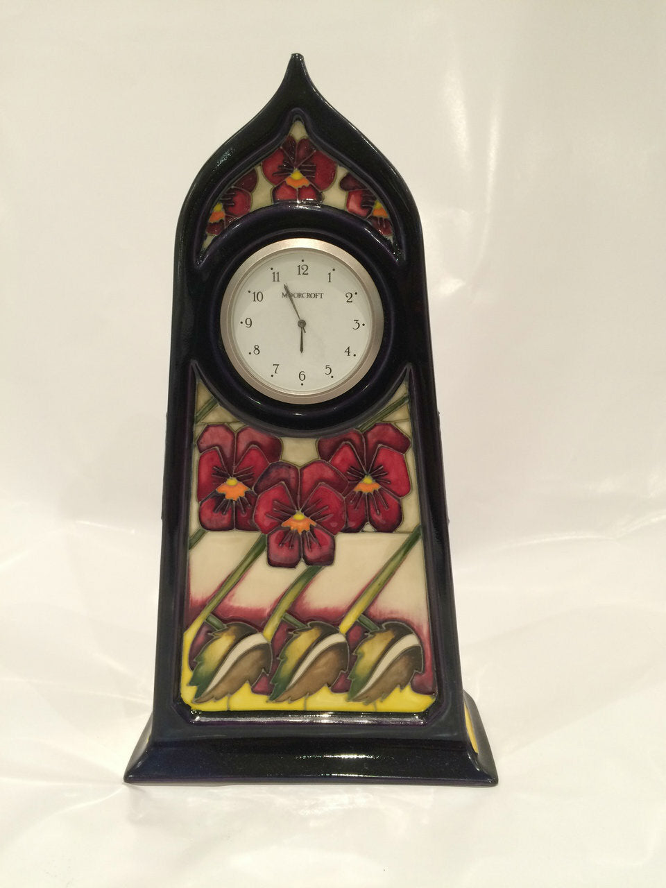 The Dames Pansy Clock